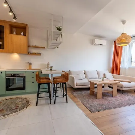 Center Near The Cathedral - Giulia سراييفو